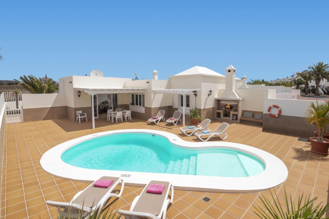 Villa Olivina 1 By Villa Plus ティアス エクステリア 写真